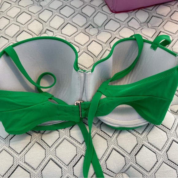 Shade & Shore bikini top size 38DD great support for heavy chest - Picture 6 of 7